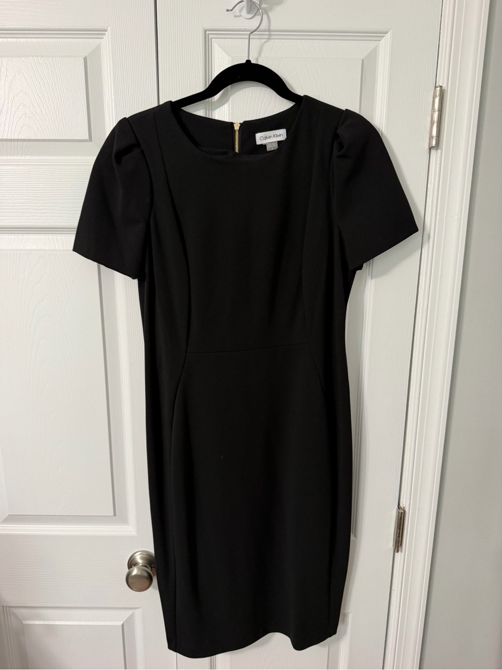Calvin Klein Black Short-Sleeve Sheath Dress